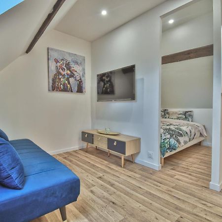 Le Cosy Apartment Epernon ภายนอก รูปภาพ